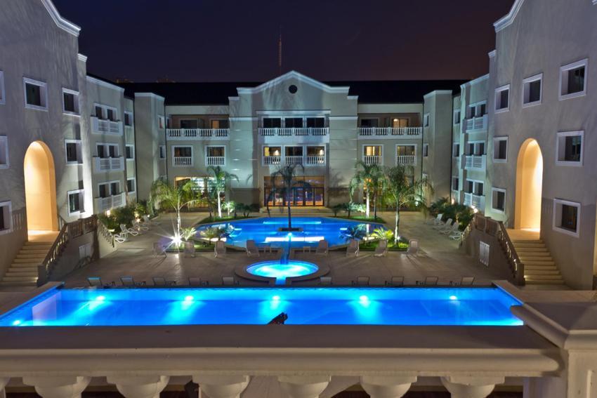 Howard Johnson Hotel & Casino Formosa Kültér fotó
